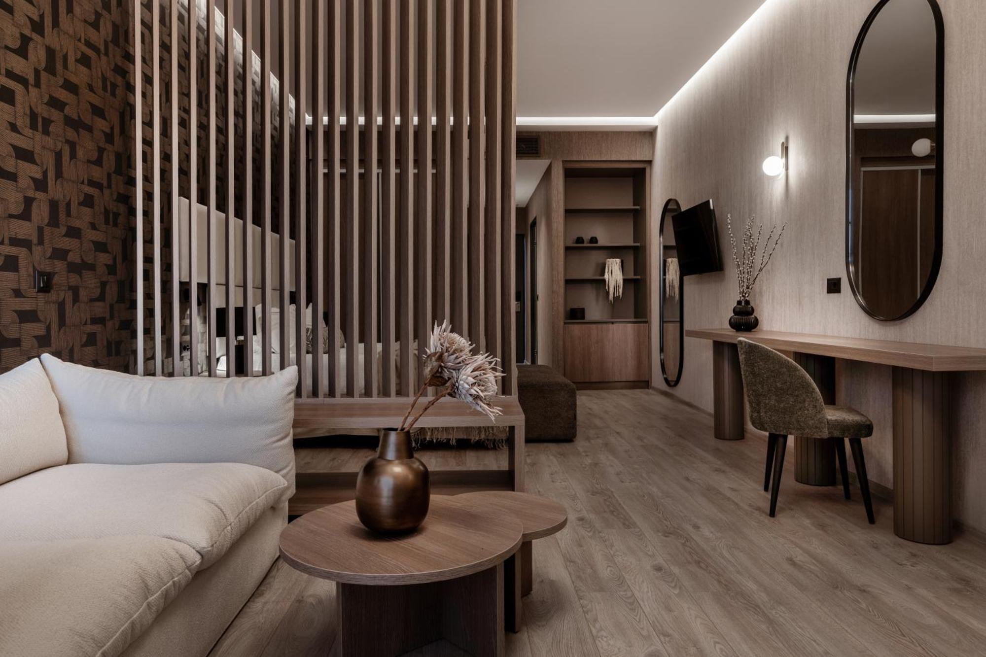 Elegance Luxury Executive Suites - Adults Only Tragaki Exterior photo